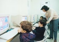 Current technology enhances learning.